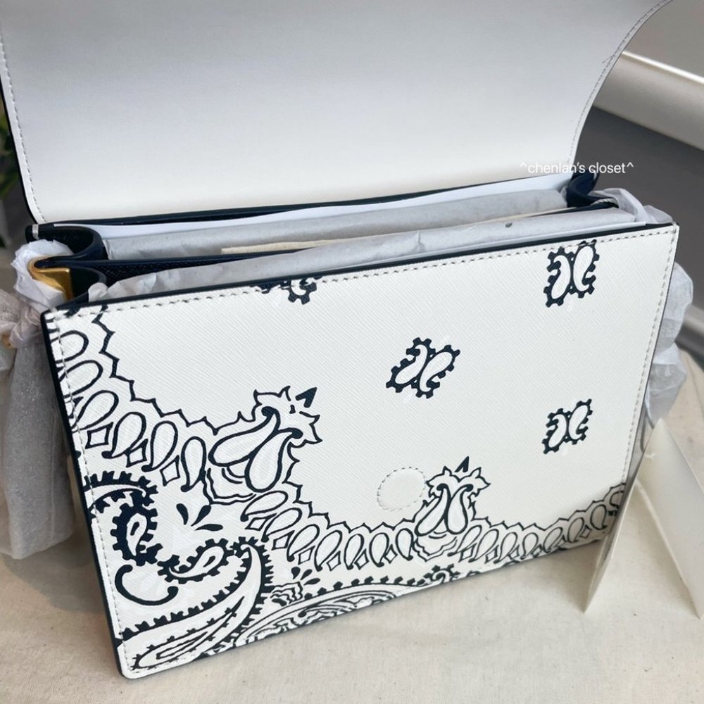 🔥NeW! Tory Burch Robinson Convertible Shoulder Bag Bandana - Picture 8 of 16